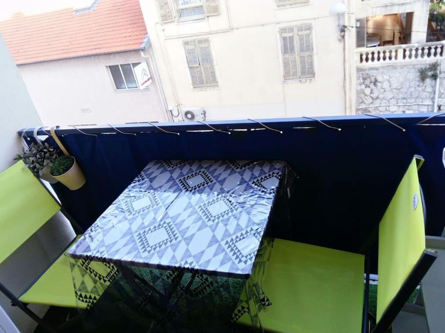 Studio Avec Balcon A 7 Min Du Port Et De Garibaldi Nice Luaran gambar